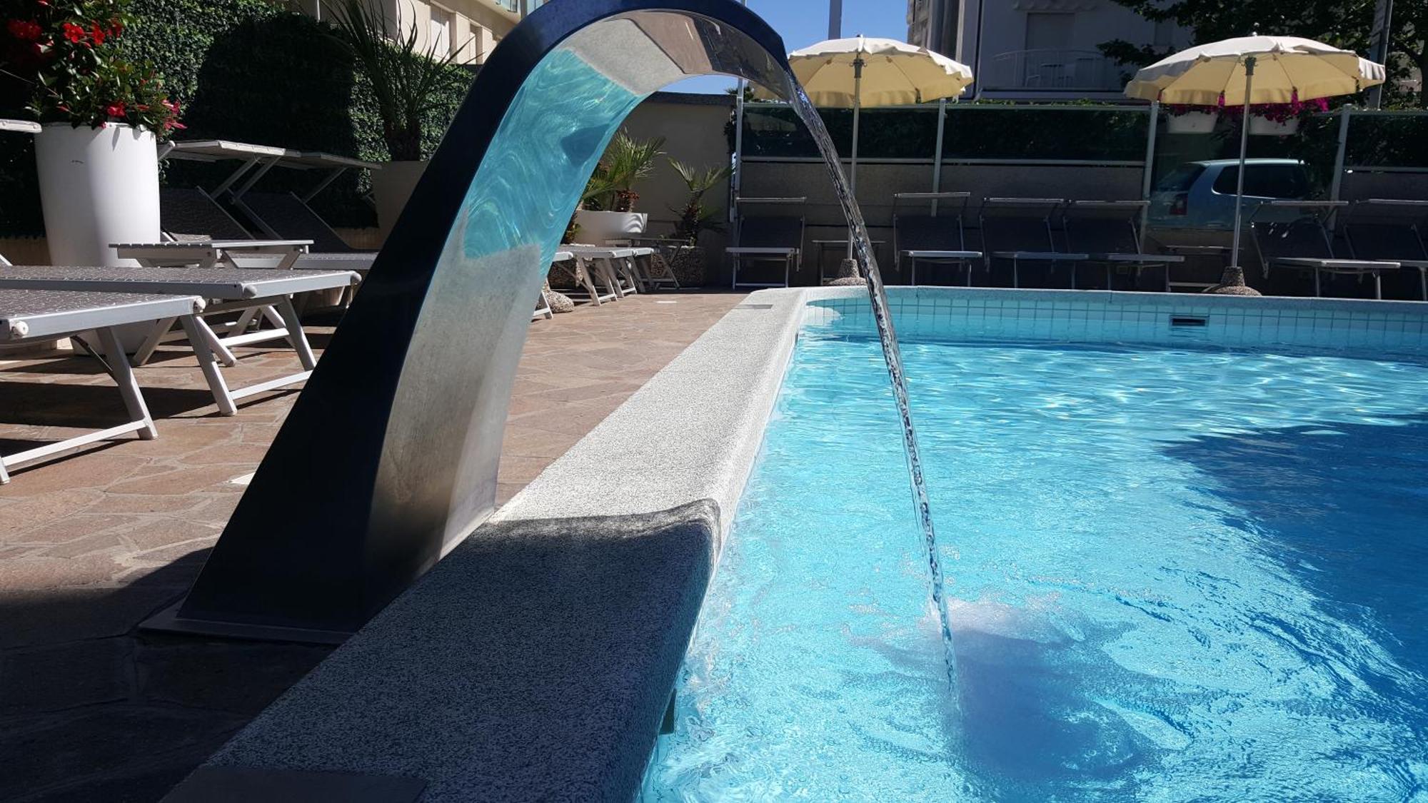 Hotel Poker Riccione Exterior photo